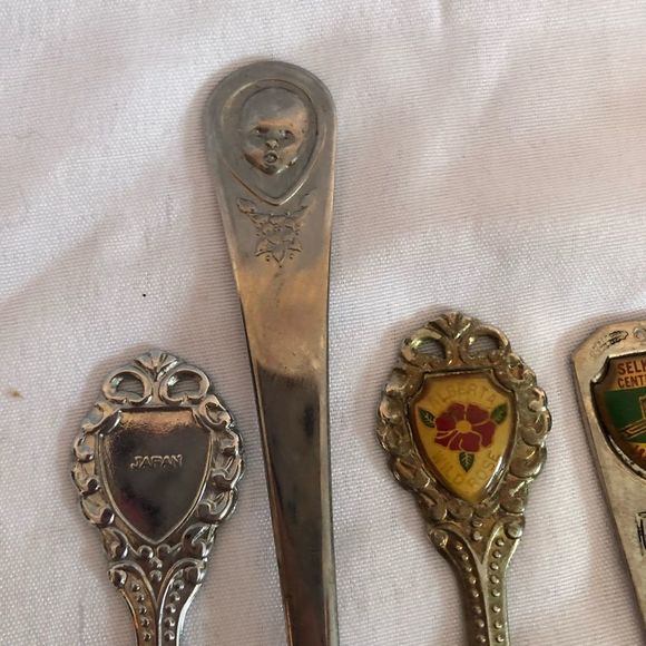 Vintage collectable mini spoons - Picture 7 of 12